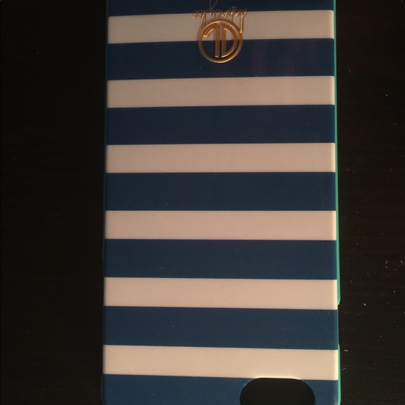 Phone covers - Picture 4 of 8